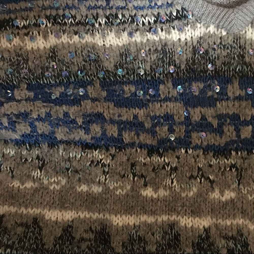 Free People Sweater - Picture 3 of 3